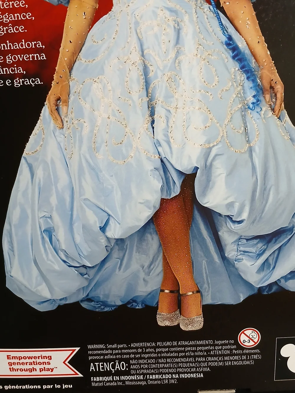Mattel Disney Descendants The Rise of Red.....Queen Cinderella 2024 Brand New